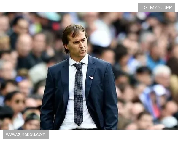 皇马球迷高唱法西斯歌曲 行纳粹礼引发争议 皇马球迷高唱法西斯歌曲 行纳粹礼引发争议