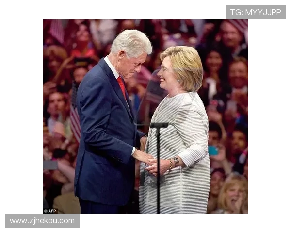 罗梅罗:米尔言论引发希拉里愤怒 罗梅罗:米尔言论引发希拉里愤怒